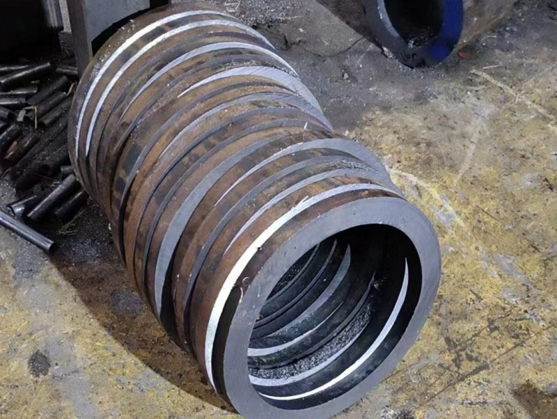 永宁30CrMo无缝钢管切割